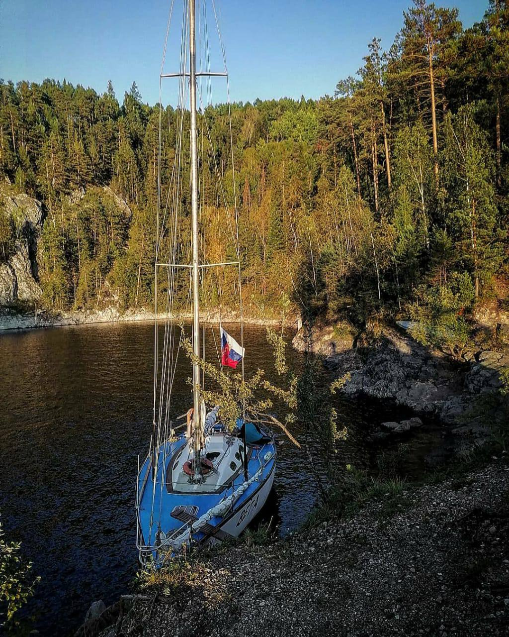 «Вега» на воде
